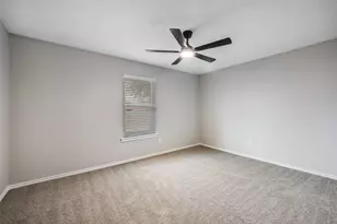 3657 Village Green Dr, Grand Prairie, TX 75052 - Photo 21