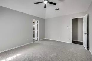 3657 Village Green Dr, Grand Prairie, TX 75052 - Photo 17