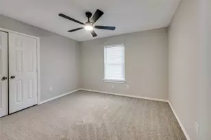 3657 Village Green Dr, Grand Prairie, TX 75052 - Photo 21