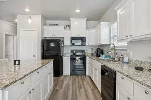 4912 Pickett St, Greenville, TX 75401 - Photo 7