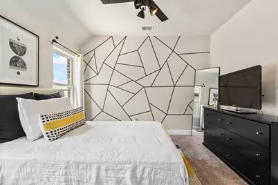 7313 Willow Thorne Drive, Little Elm, TX 76227 - Photo 17