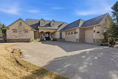 1309 Amsterdam Court, Granbury, TX 76048 - Photo 5