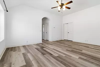 2324 Lynbridge Circle, Plano, TX 75025 - Photo 9