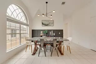 5766 Walnut Creek Dr, Fort Worth, TX 76137 - Photo 9