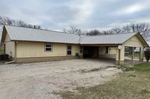 12295 Jackson Rd, Krum, TX 76249 - Photo 13