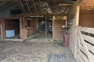 12295 Jackson Rd, Krum, TX 76249 - Photo 35