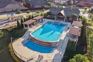 2424 Vaquero Ln, Carrollton, TX 75010 - Photo 29