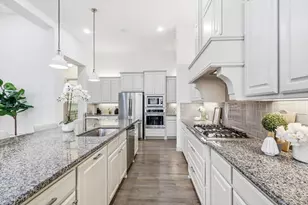 2424 Vaquero Ln, Carrollton, TX 75010 - Photo 9