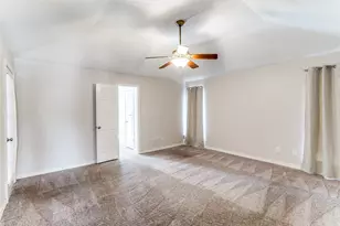 2120 Meadowview Ct, Garland, TX 75043 - Photo 9