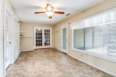 2120 Meadowview Court, Garland, TX 75043 - Photo 11