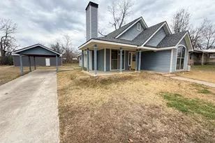 310 Blackjack St, Winnsboro, TX 75494 - Photo 5