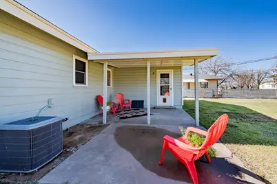 603 Potomac Drive, Stamford, TX 79553 - Photo 3