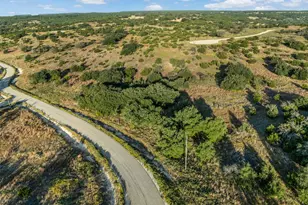 1456 Hidden Oaks Trl, Walnut Springs, TX 76690 - Photo 21