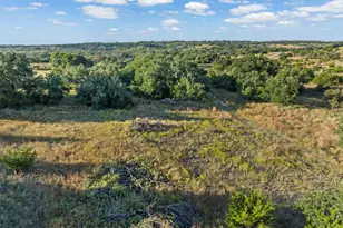 1456 Hidden Oaks Trl, Walnut Springs, TX 76690 - Photo 15