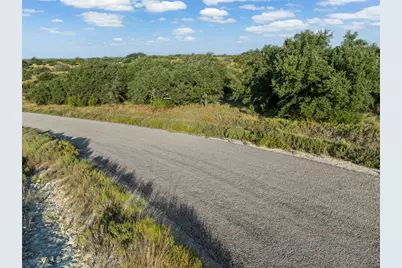 1456 Hidden Oaks Trail, Glen Rose, TX 76690 - Photo 17