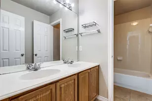 11398 Pear Ridge Dr, Frisco, TX 75035 - Photo 33