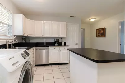 4013 Black Oak Drive, Cleburne, TX 76031 - Photo 9