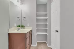 9731 Wake Bridge Dr, Frisco, TX 75035 - Photo 19