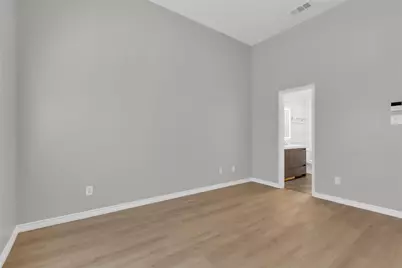 9731 Wake Bridge Drive, Frisco, TX 75035 - Photo 7