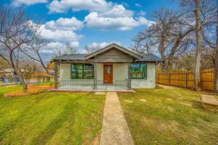 624 N Vernon Ave, Dallas, TX 75208 - Photo 1