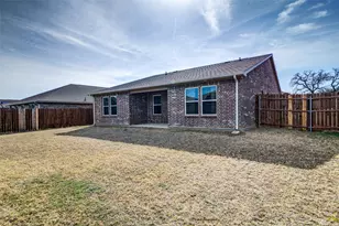 905 Avagail Ave, Springtown, TX 76082 - Photo 25