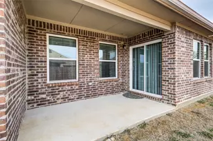905 Avagail Ave, Springtown, TX 76082 - Photo 23