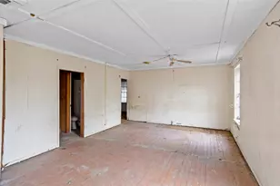 5068 Orchard Rd, Bowie, TX 76230 - Photo 9