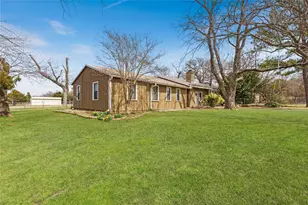 9213 Wilson Rd, Pilot Point, TX 76258 - Photo 31