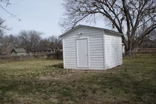 310 Bryan St, Weatherford, TX 76086 - Photo 21