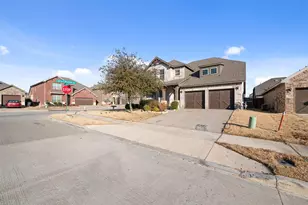 3701 Fossil Tree Ln, Fort Worth, TX 76244 - Photo 3