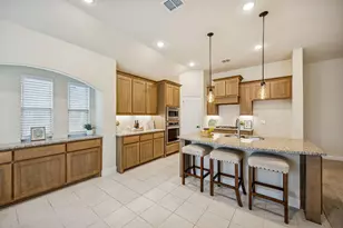 504 Lowland Ln, Waxahachie, TX 75165 - Photo 11