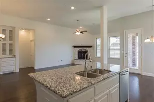 867 Forest St, Little Elm, TX 76227 - Photo 11