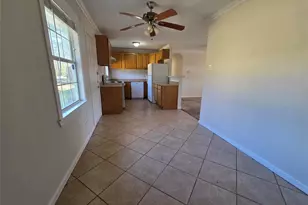 11815 Oberlin Dr, Dallas, TX 75243 - Photo 3