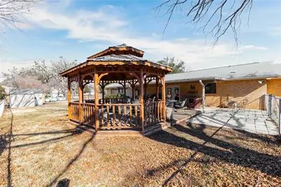 108 S Harkey Street, San Saba, TX 76877 - Photo 13