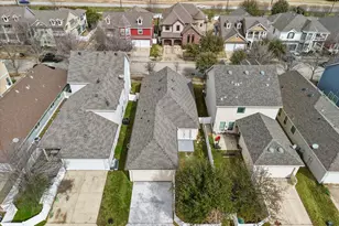 924 Charleston Ln, Savannah, TX 76227 - Photo 35