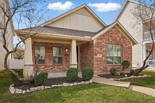 924 Charleston Ln, Savannah, TX 76227 - Photo 5