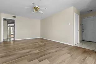 7204 Marilyn Ln, North Richland Hills, TX 76180 - Photo 9