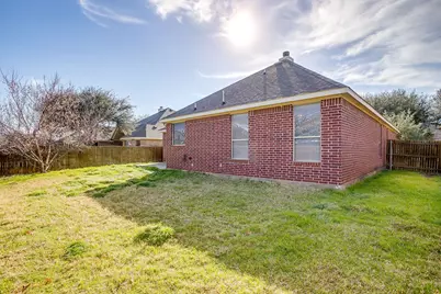 912 Robbins Way, Saginaw, TX 76179 - Photo 37