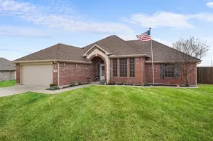 102 Avery Ln, Fate, TX 75189 - Photo 1