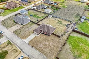 102 Avery Ln, Fate, TX 75189 - Photo 27