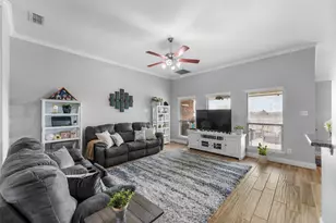 102 Avery Ln, Fate, TX 75189 - Photo 5