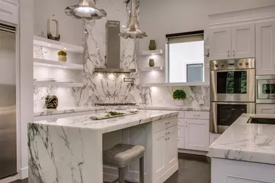 2211 Worthington Street, Dallas, TX 75204 - Photo 3