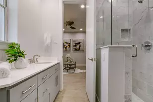 2211 Worthington St, Dallas, TX 75204 - Photo 9