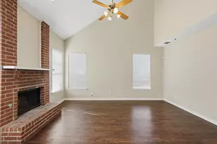 1213 Calvert Dr, Cedar Hill, TX 75104 - Photo 3