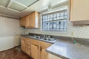 6721 Oleta Dr, Dallas, TX 75217 - Photo 9