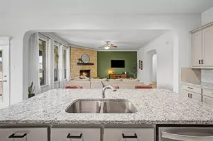 208 Blue Rdg Dr, Waxahachie, TX 75167 - Photo 15