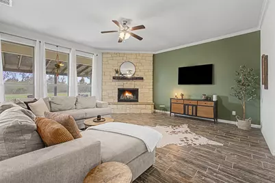 208 Blue Ridge Drive, Waxahachie, TX 75167 - Photo 9