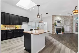 5734 Green Hollow Ln, The Colony, TX 75056 - Photo 11