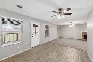 3119 Pompi Dr, Grand Prairie, TX 75052 - Photo 11