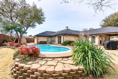 2230 Cedarbrush Drive, Carrollton, TX 75006 - Photo 23